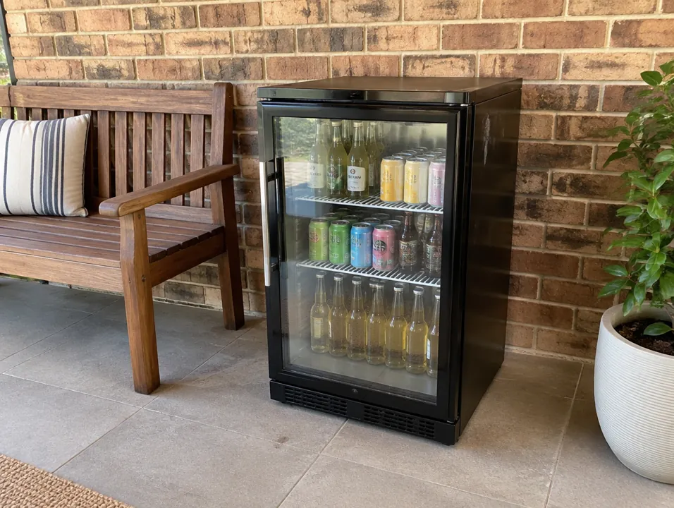 Bar fridge