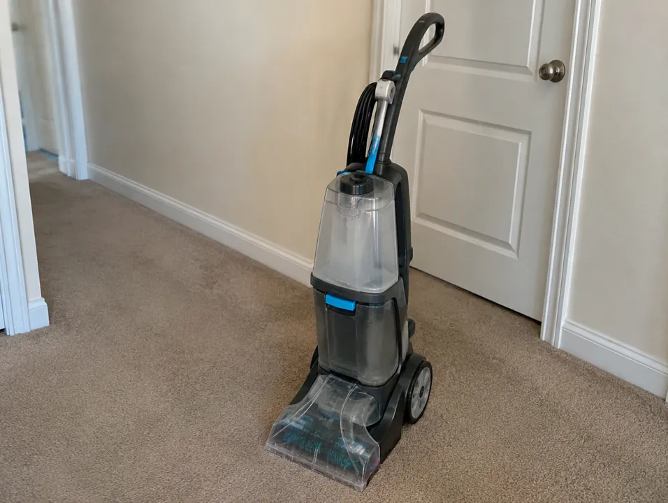 Carpet cleaner
